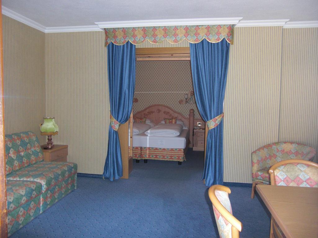 Hotel Evaldo Arabba Room photo